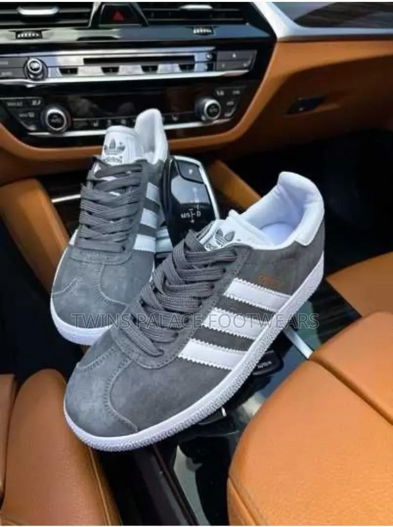 Adidas Samba