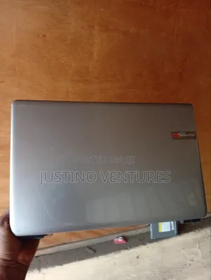 Laptop Packard Bell EasyNote TE69 4GB AMD A4 HDD 320GB
