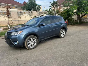 Toyota RAV4 Limited 4dr SUV AWD (2.5L 4cyl 6A) 2014 Blue