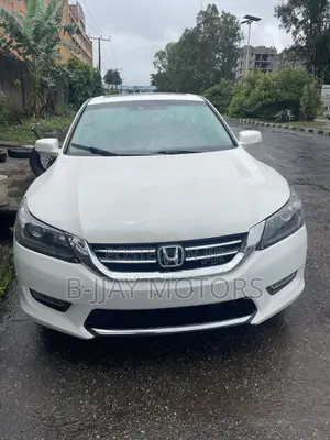Honda Accord EX 4dr Sedan FWD (2.4L 4cyl 2A) 2013 White