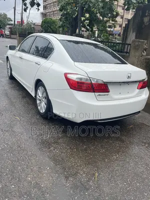 Honda Accord EX 4dr Sedan FWD (2.4L 4cyl 2A) 2013 White