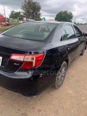 Toyota Camry LE 4dr Sedan (2.5L 4cyl 6A) 2013 Black