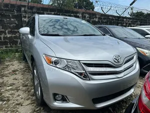 Toyota Venza 2009 Silver