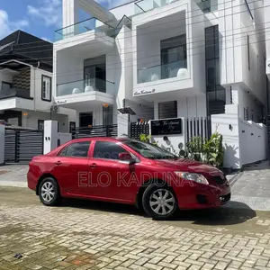 Toyota Corolla 2010 Red