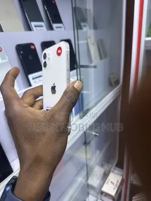 Apple iPhone 12 64 GB White