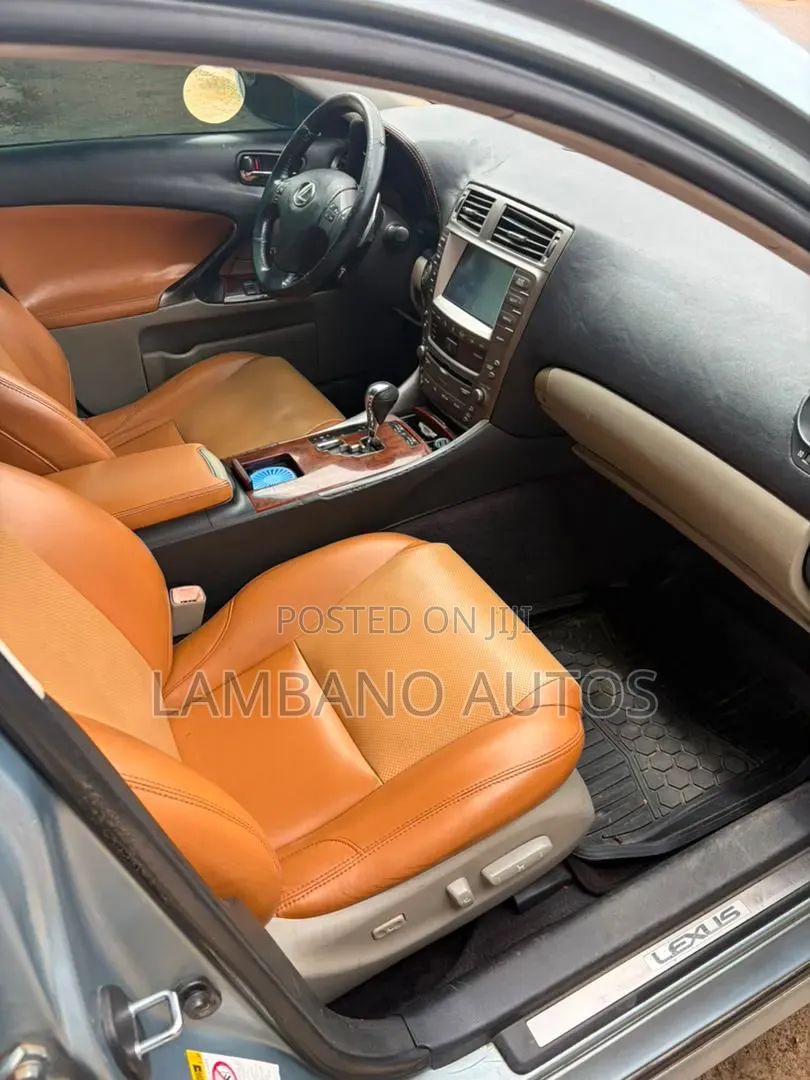 Lexus IS 2008 Blue