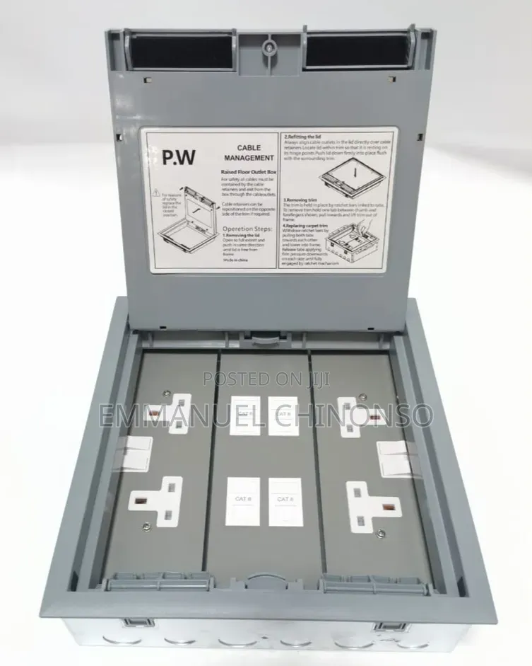 Floor Box 4-Way