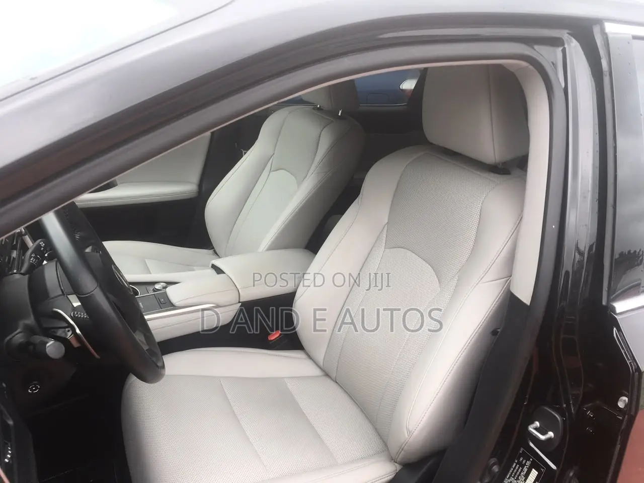 Lexus RX 2022 Black