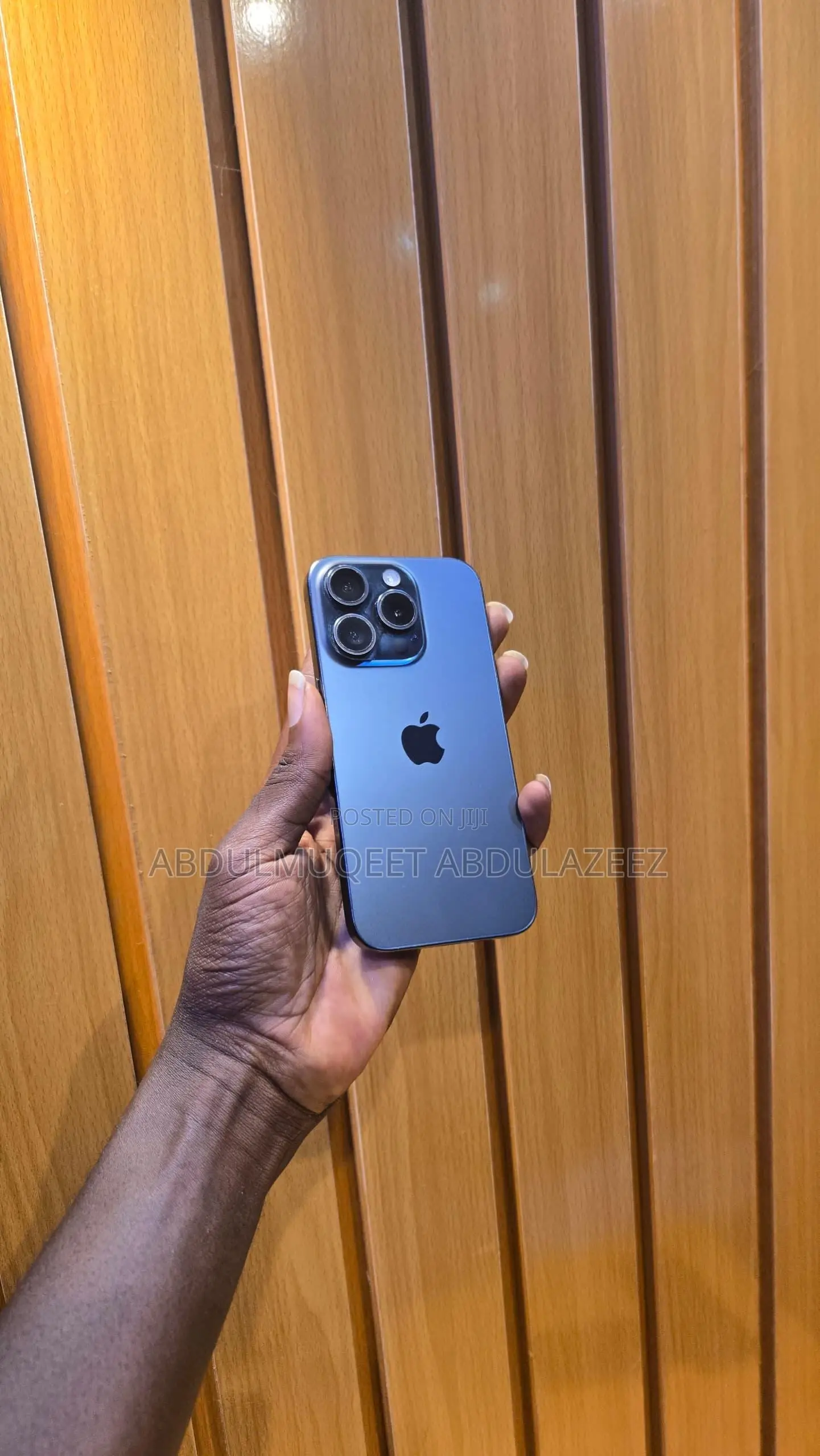 Apple iPhone 16 Pro 128 GB Gray