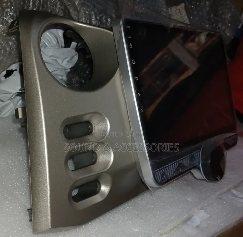 Toyota Matrix 2003-2008 1 Knob Diamond Android GPS Navigation System