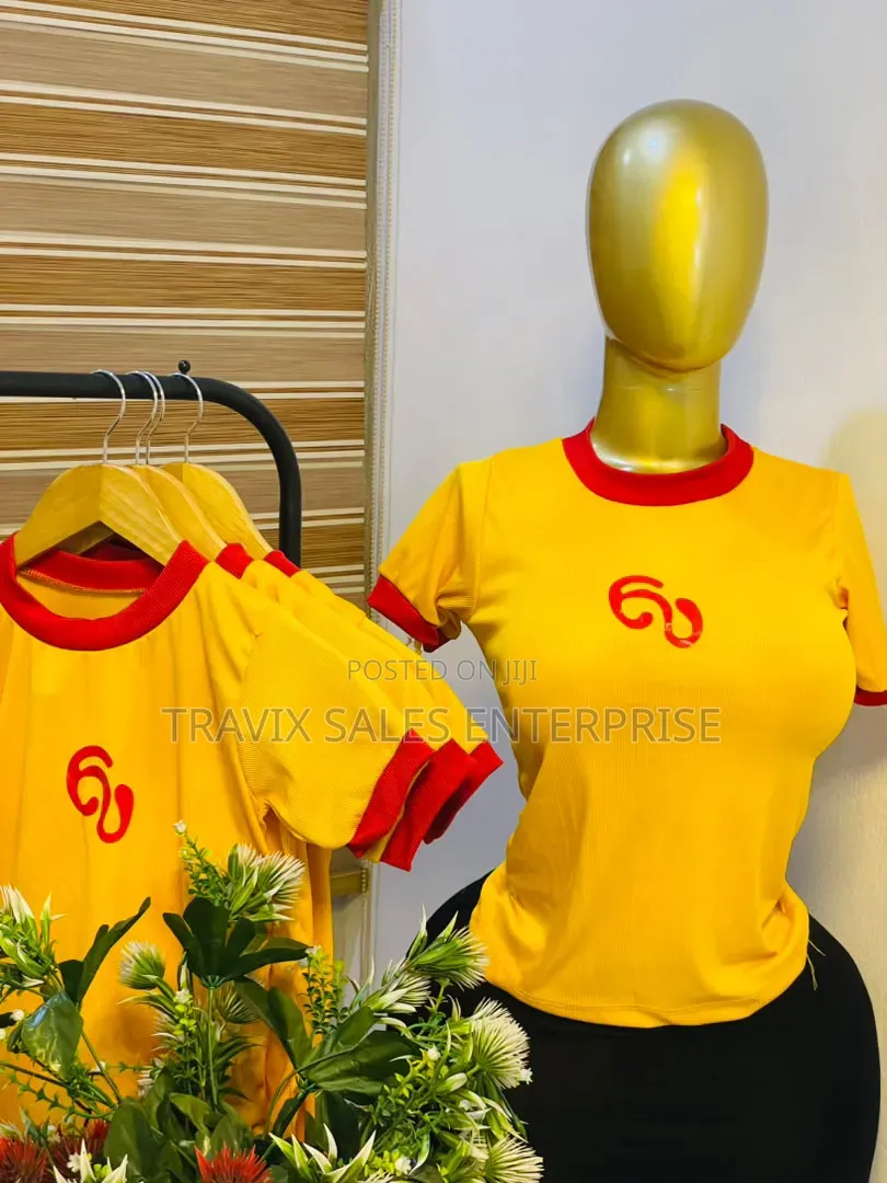 Women's Tops