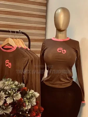 Women's Tops