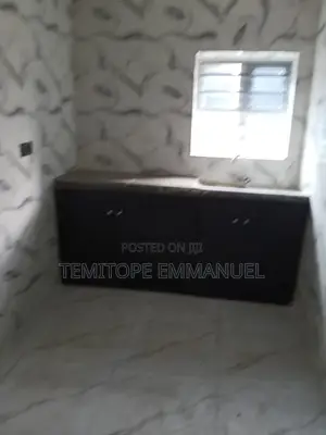 Furnished 1bdrm Apartment in Cement for rent
