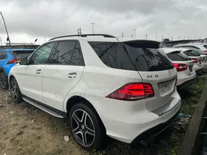 Mercedes-Benz GLE-Class 2016 White