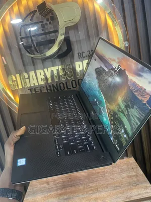 Laptop Dell Precision 5530 16GB Intel Core i7 SSD 512GB