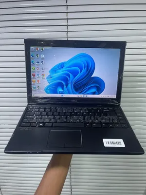 Laptop Dell Latitude 3330 8GB Intel Celeron HDD 500GB