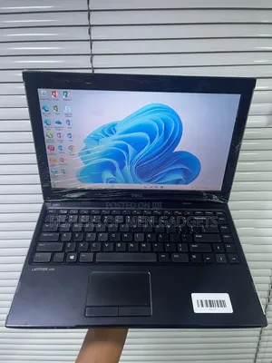 Laptop Dell Latitude 3330 8GB Intel Celeron HDD 500GB