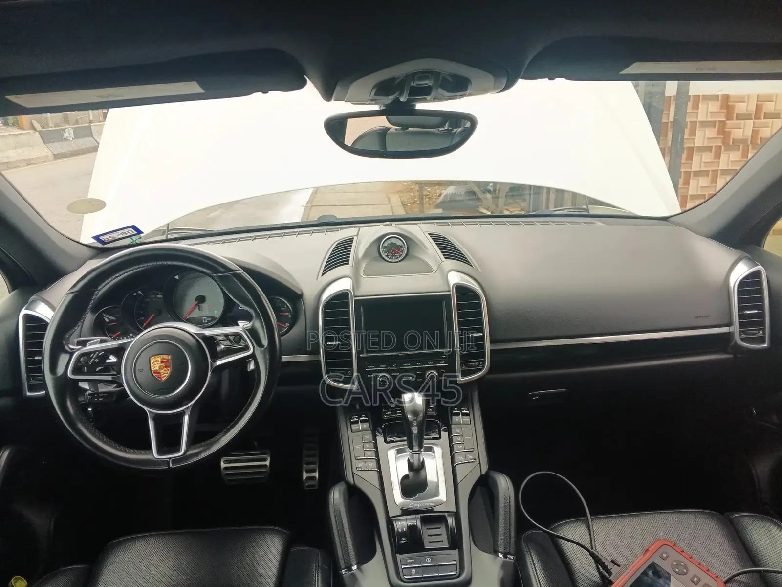 Porsche Cayenne 2015 White
