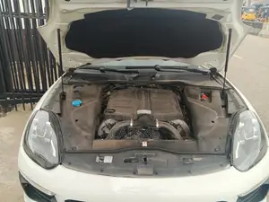 Porsche Cayenne 2015 White