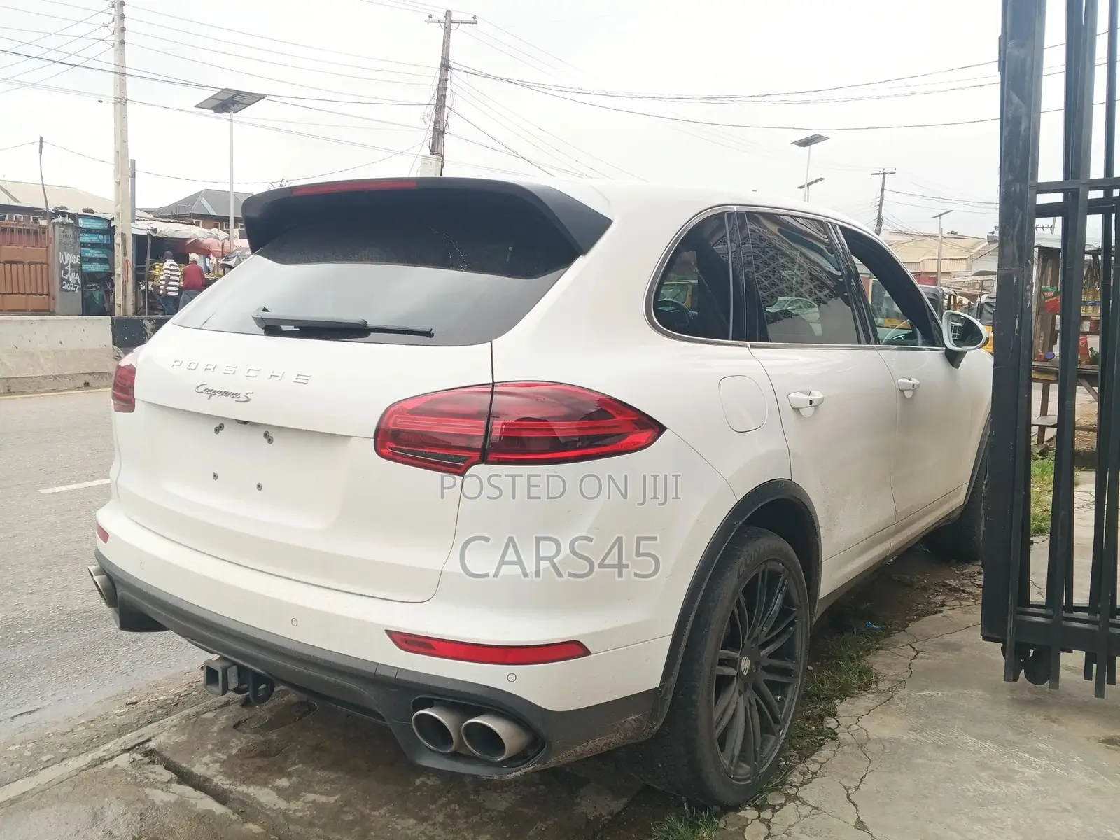 Porsche Cayenne 2015 White