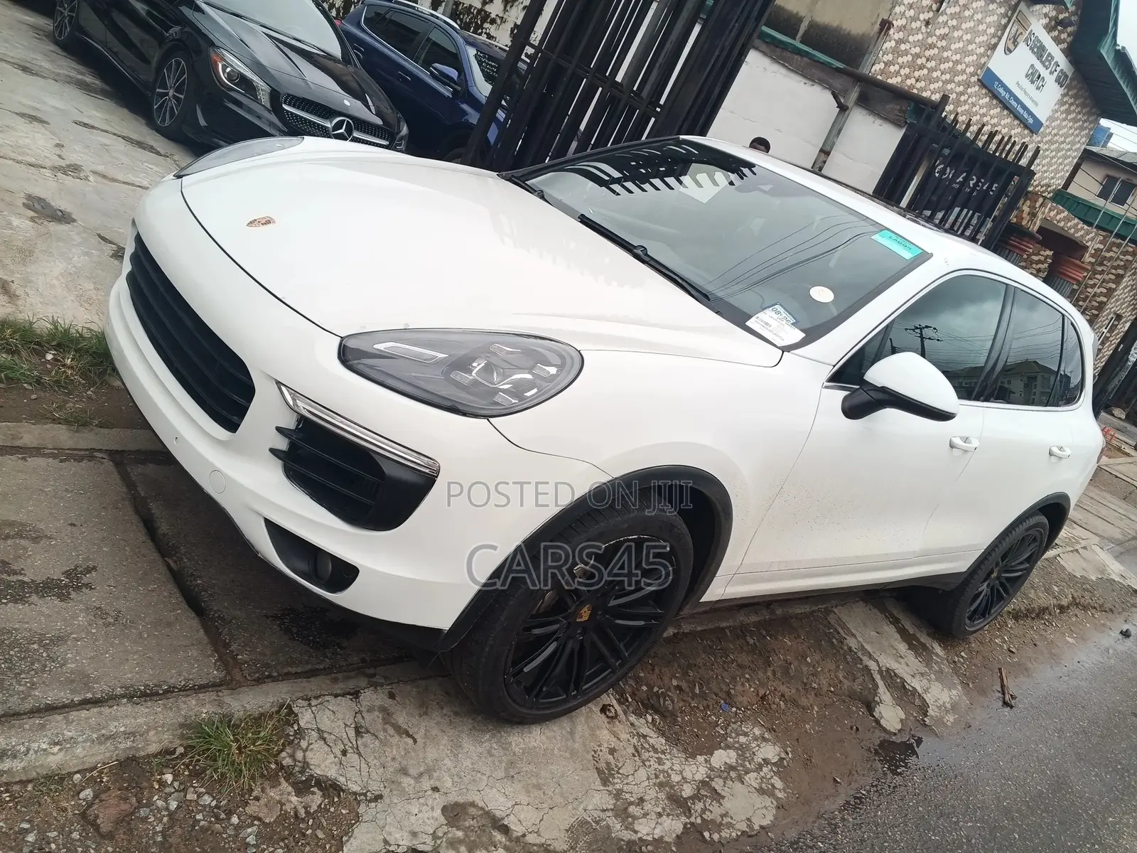 Porsche Cayenne 2015 White
