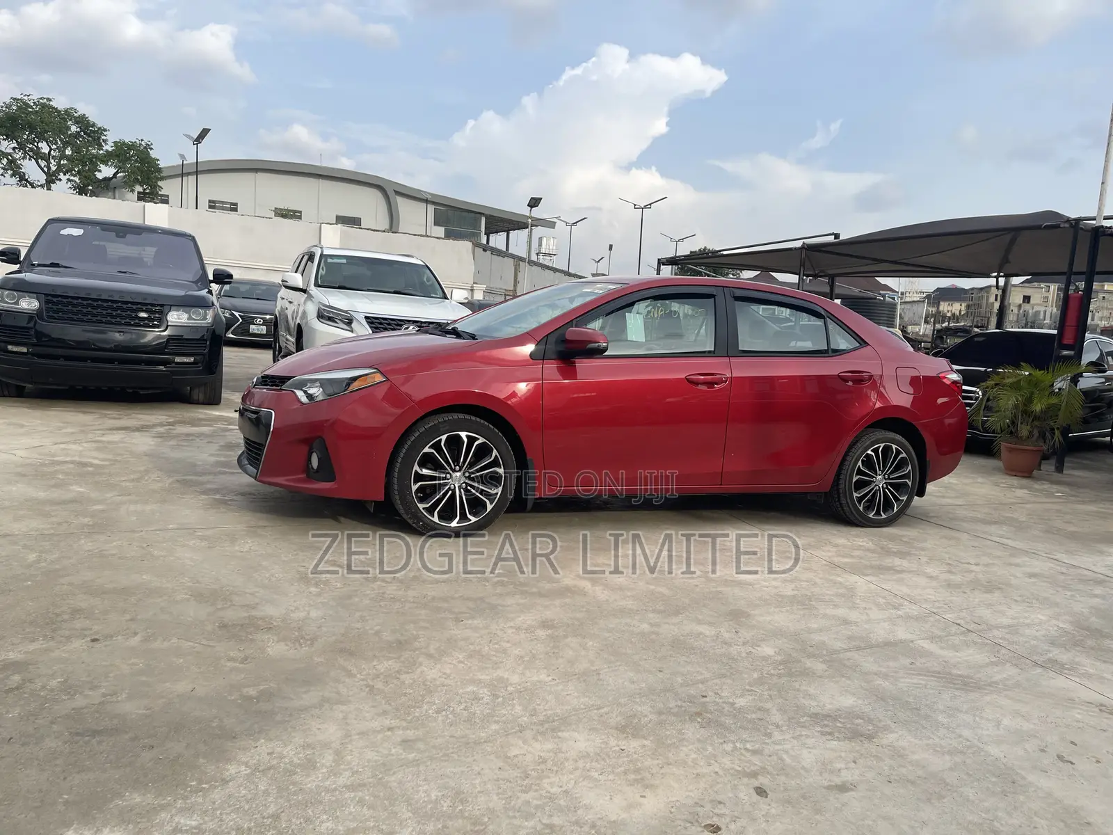 Toyota Corolla 2014 Red