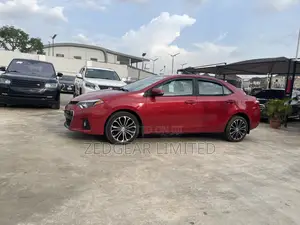 Toyota Corolla 2014 Red