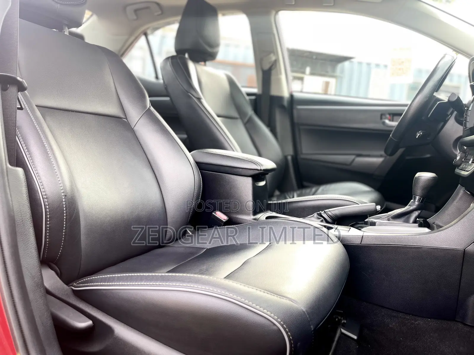 Toyota Corolla 2014 Red