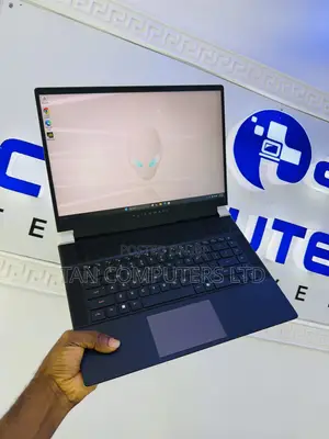 Laptop Alienware X16 r1 32GB Intel Core i9 SSD 1T
