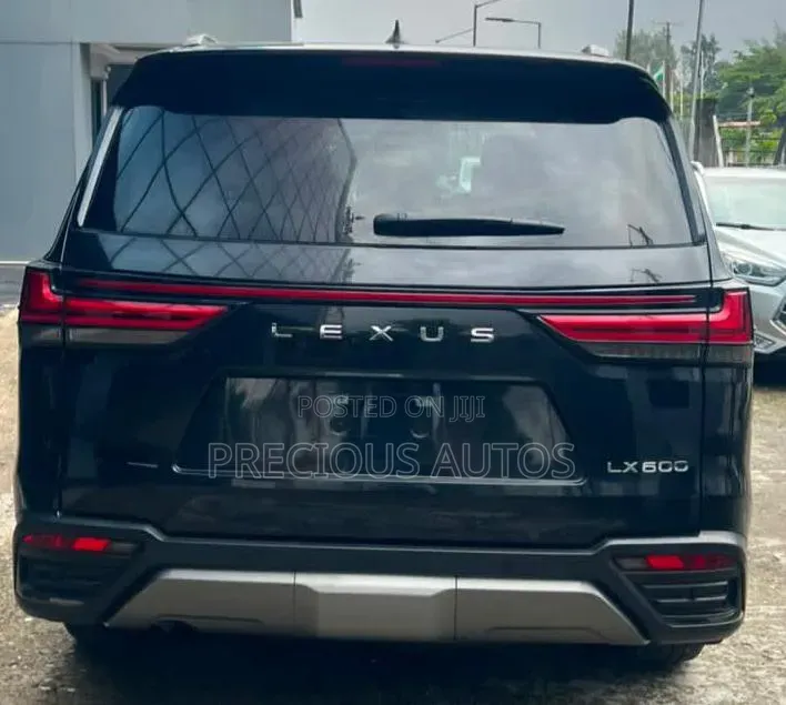 Lexus LX 2024 Black