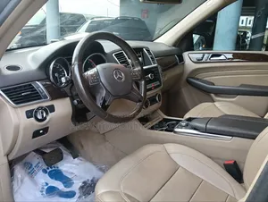 Mercedes-Benz M Class 2013 Black