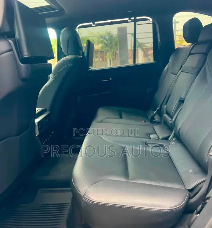 Lexus LX 2024 Black