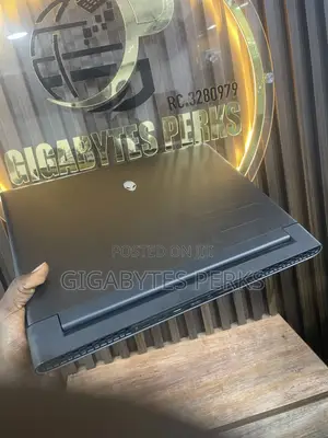 Laptop Alienware M16 R1 16GB Intel Core i7 SSD 1T