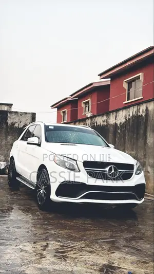 Mercedes-Benz GLE-Class GLE 350d 4MATIC 2017 White