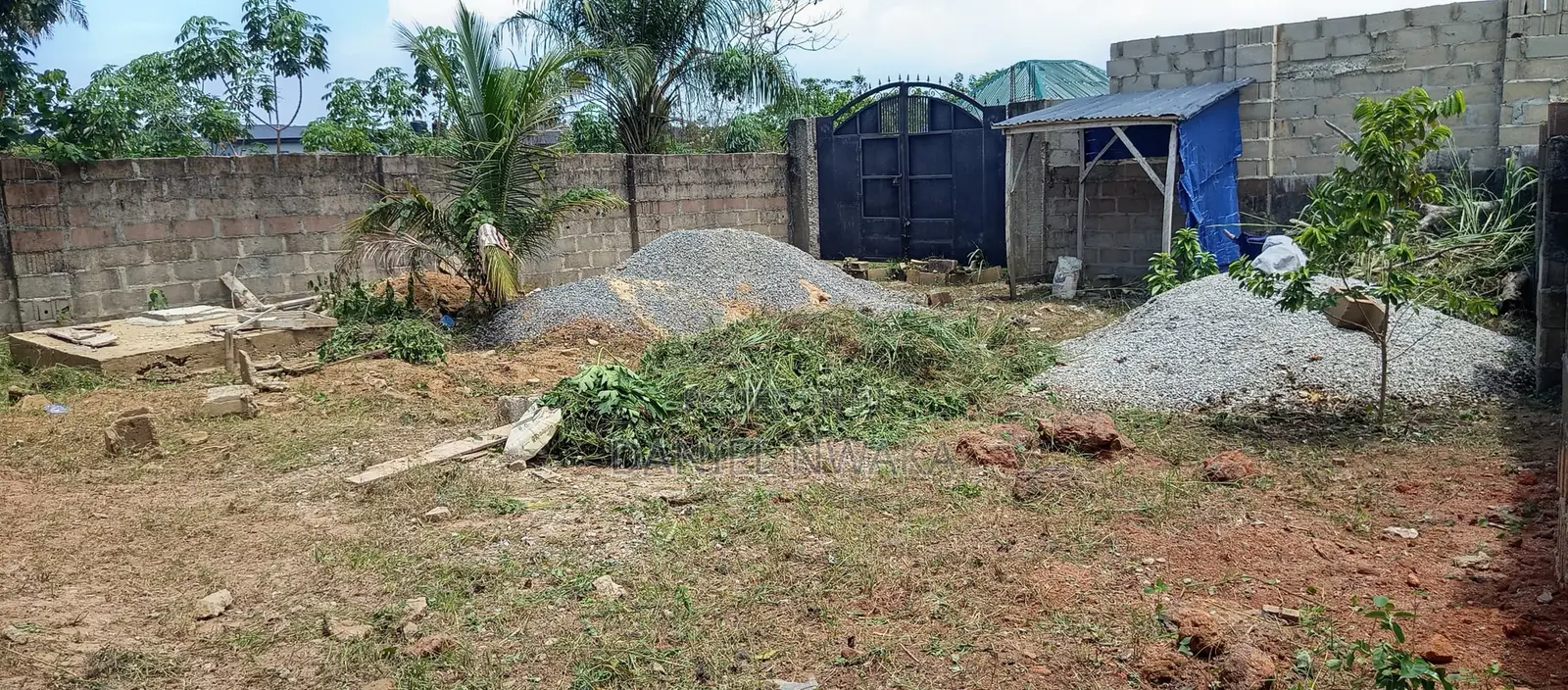 Uncompleted 4bdrm Bungalow