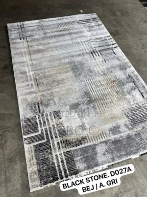Quality Centre Rug 8x11ft.