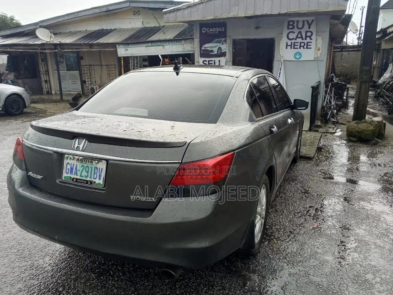 Honda Accord 2.0 Comfort Automatic 2008 Gray