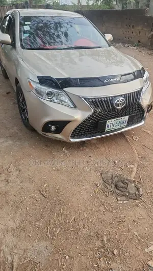 Toyota Camry 2009 Gold