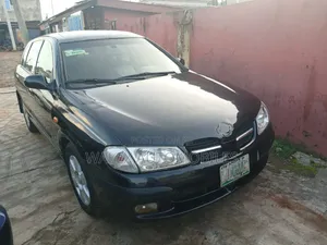 Nissan Almera 2000 Black