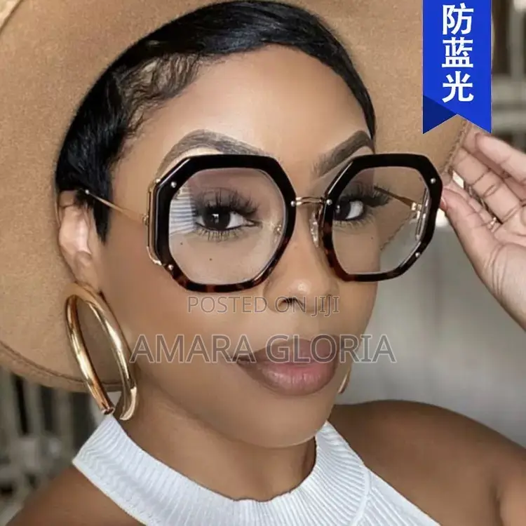 Polygonal Glasses Frame