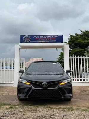 Toyota Camry 2018 Black