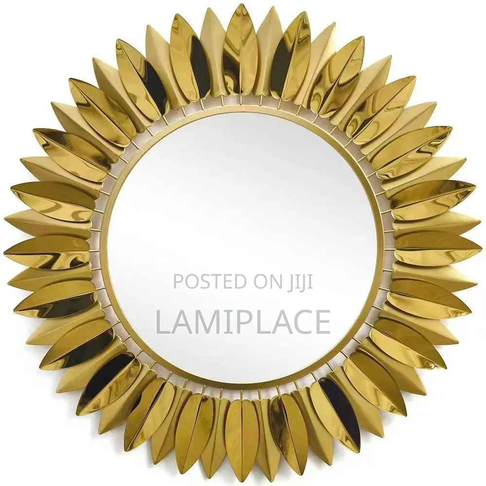 Elegant Feathered Decor Mirror