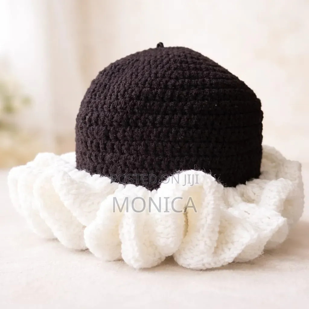 Ccrochet Ruffles Hat