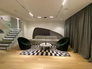 Luxury 3-Bedroom Maisonette