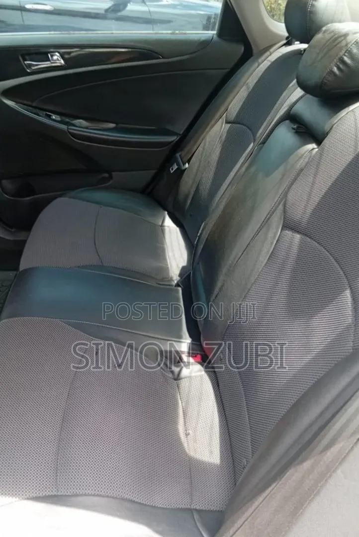 Hyundai Sonata 2012 Black
