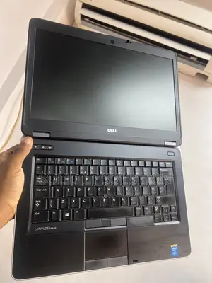 Laptop Dell Latitude E6440 8GB Intel Core i5 HDD 500GB