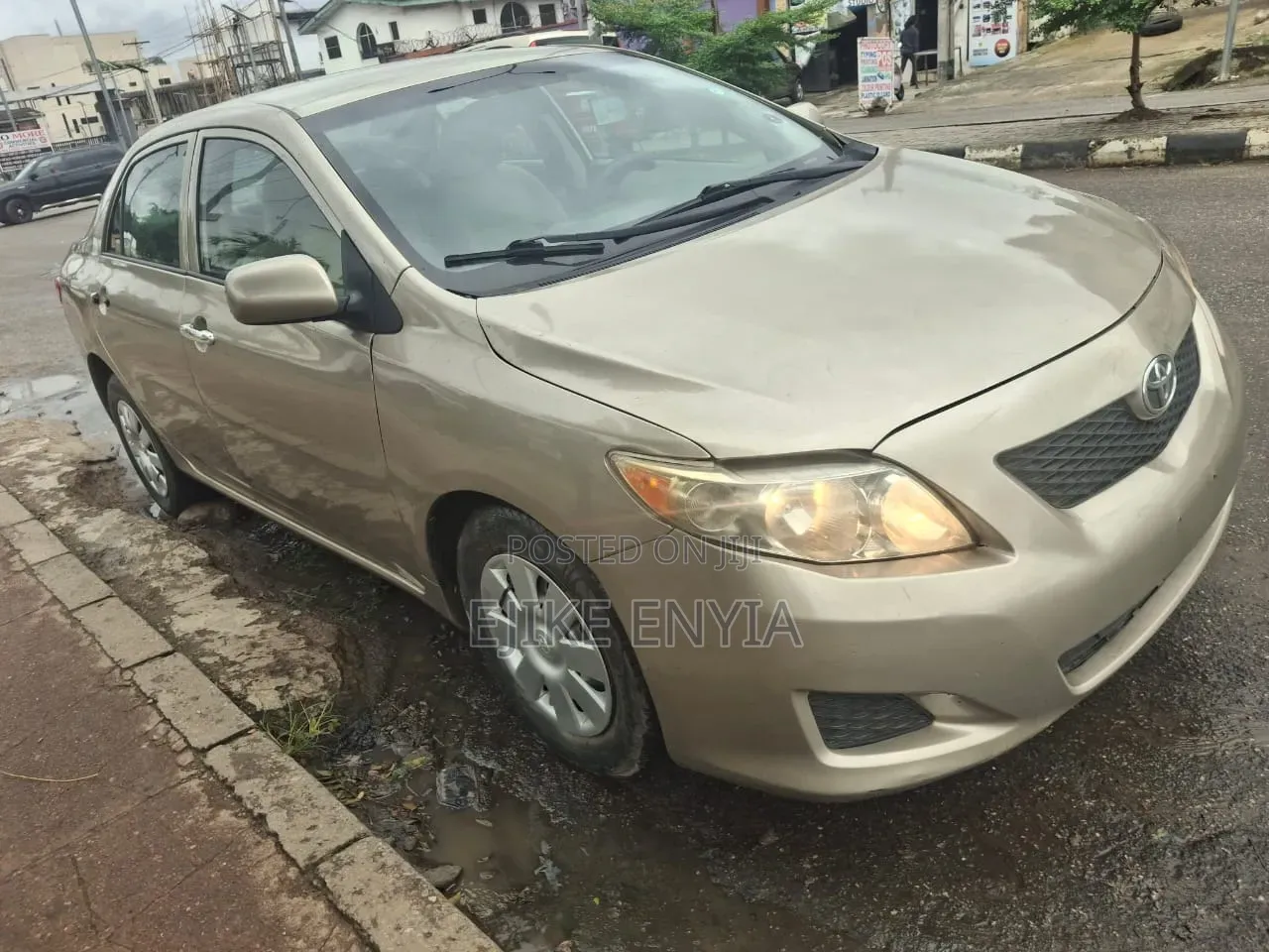 Toyota Corolla 2009 Gold