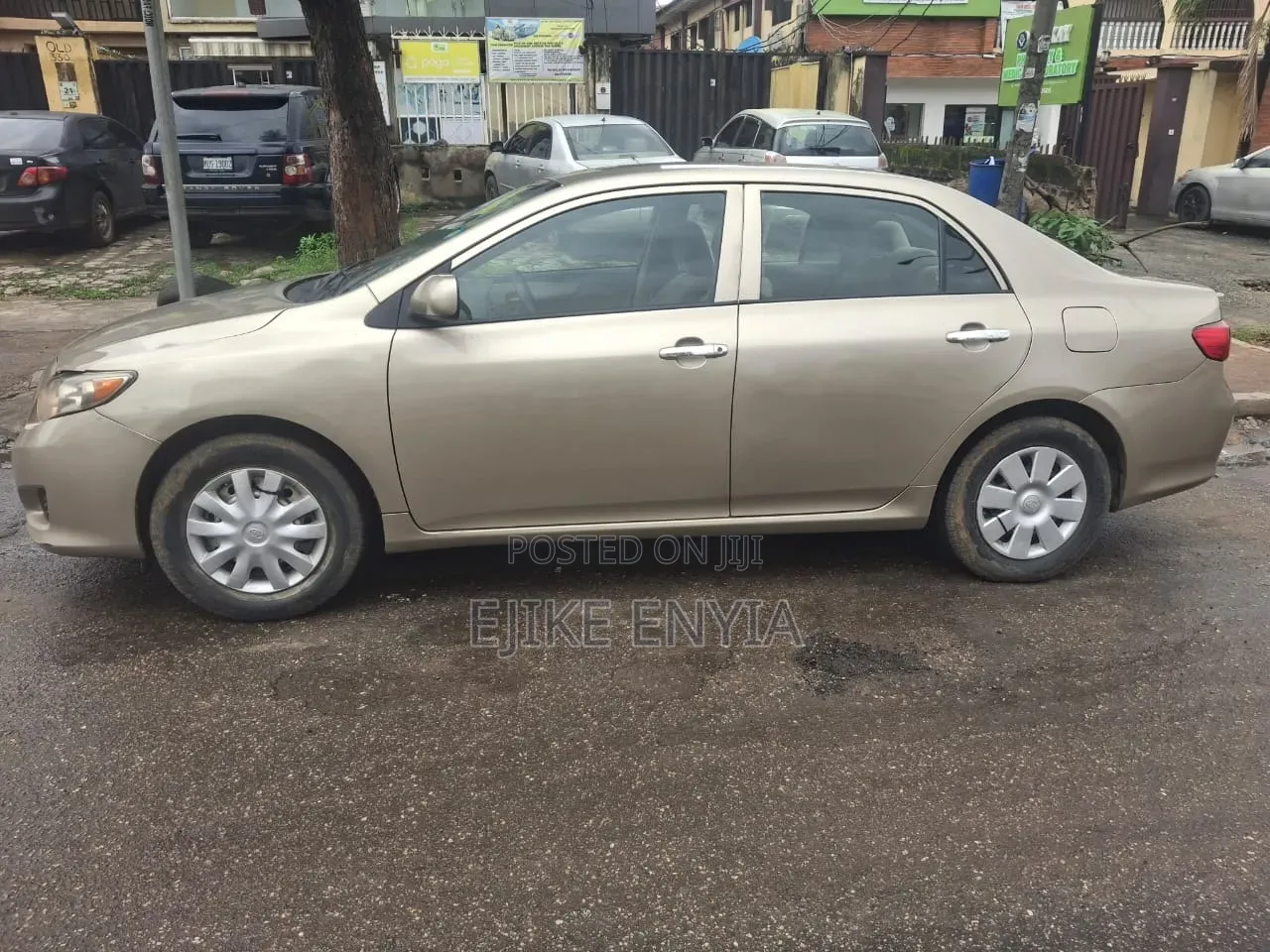 Toyota Corolla 2009 Gold