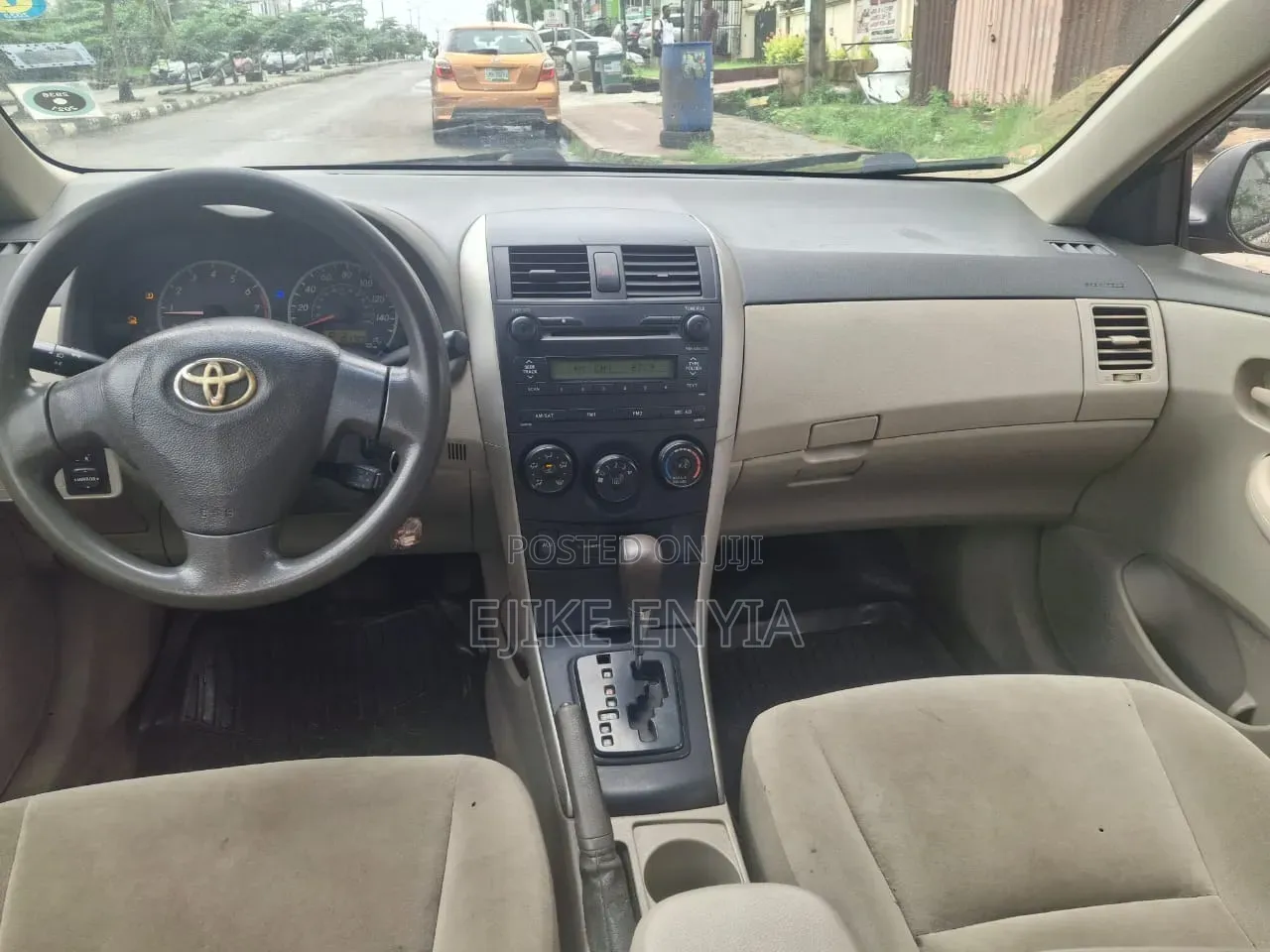 Toyota Corolla 2009 Gold
