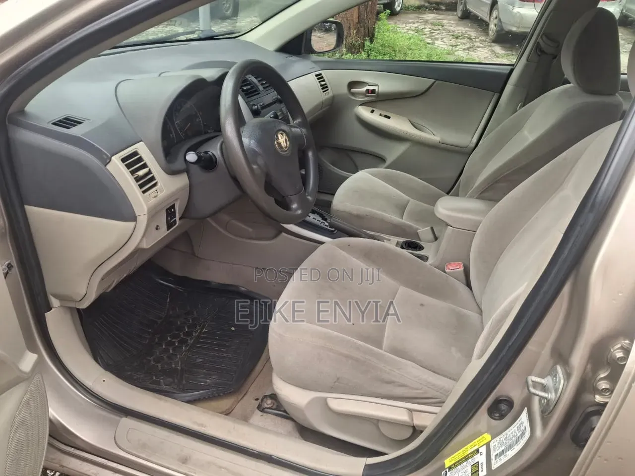 Toyota Corolla 2009 Gold